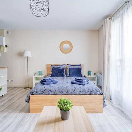 Logement Noah Courcouronnes Екстериор снимка