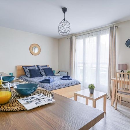 Logement Noah Courcouronnes Екстериор снимка