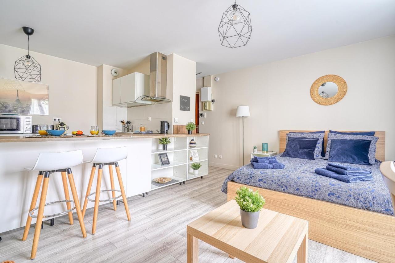 Logement Noah Courcouronnes Екстериор снимка